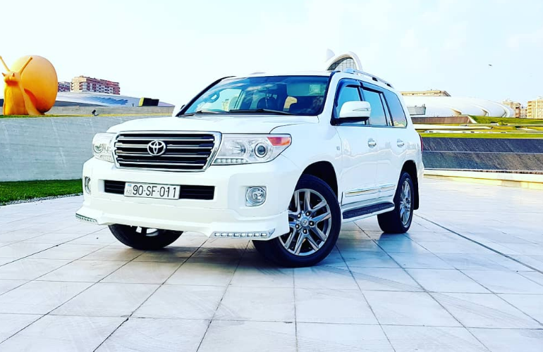 rent car image