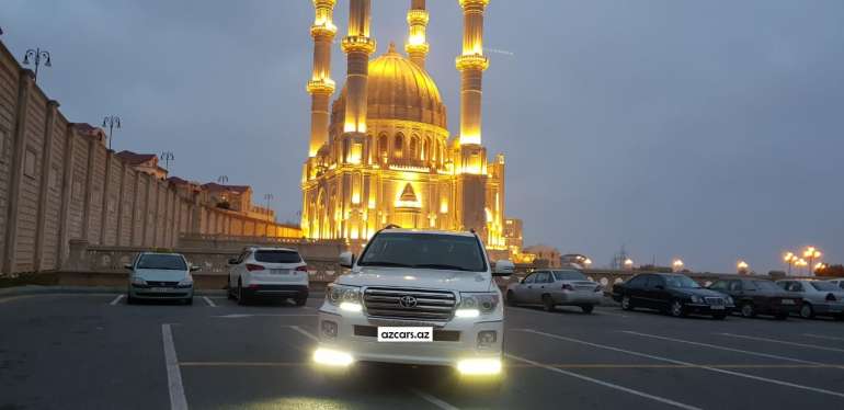 rent car image