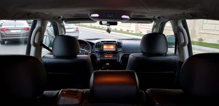 rent car image