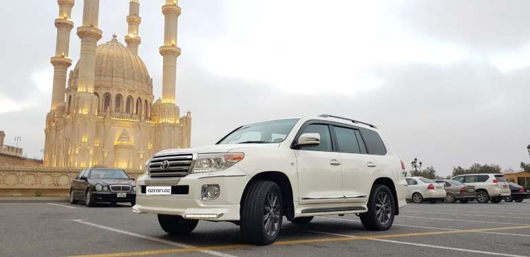 rent car image